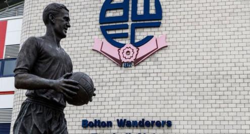 ضيوف كان أحد لاعبيه.. بولتون من نادي عريق إلى التهديد بسحب عضويته  في إنجلترا